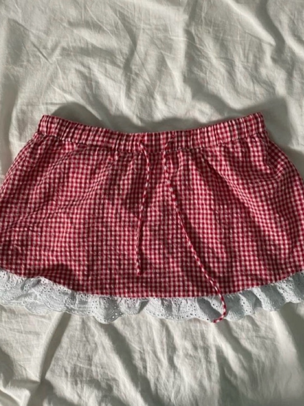 Gingham Lace-Trim Mini Skirt in Red
